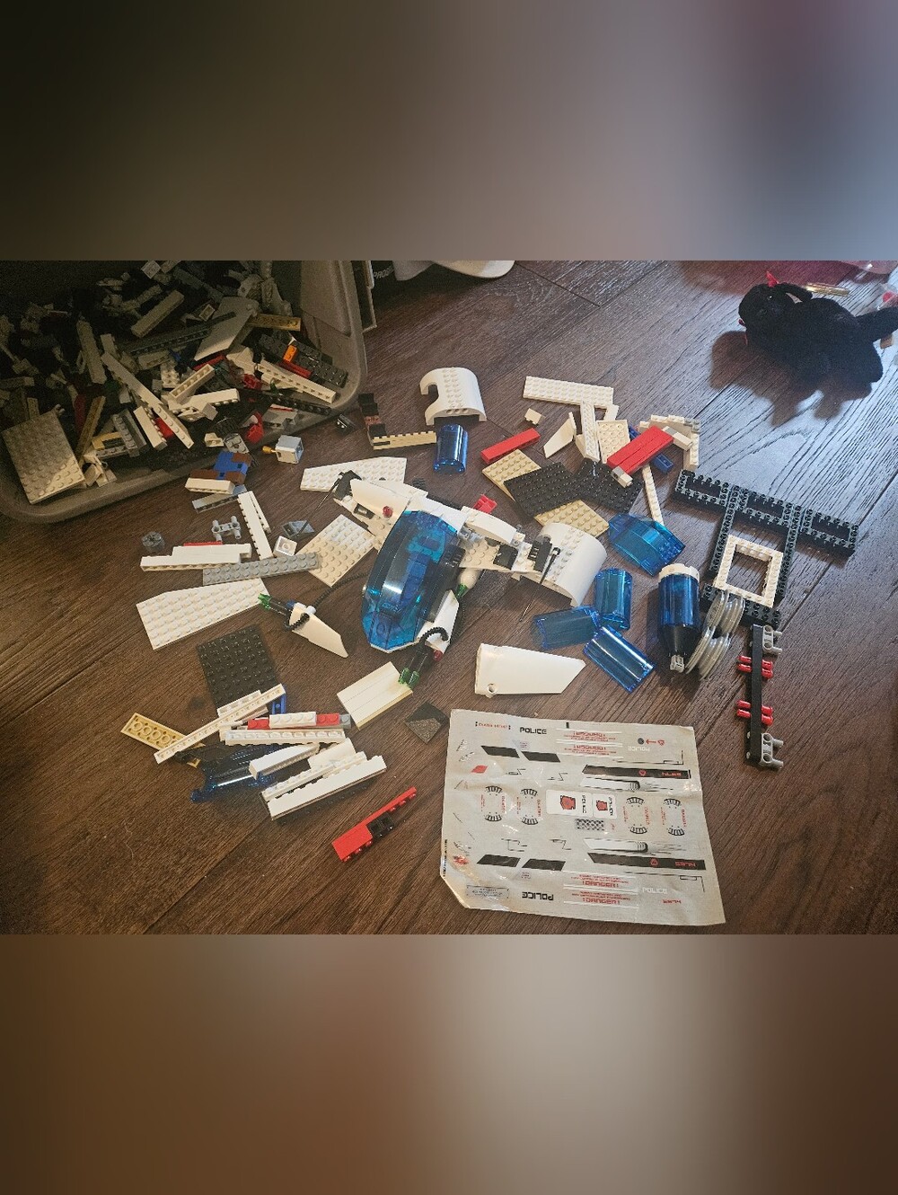 Lego Space Police Galactic Enforcers, Set 5974 Incomplete Parts And Pieces .